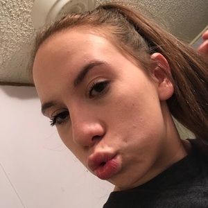 Meet your Posher, Virginia